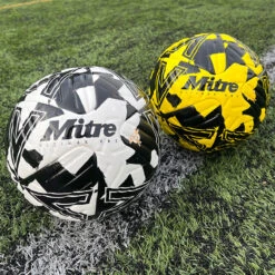 Mitre Ultimax One FIFA Match Football 7 Mitre Ultimax One FIFA Match Football -Football Related Stores it100611a 3